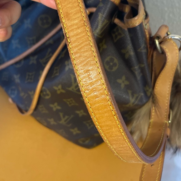 💖 Authentic Louis Vuitton petite Noe drawstring bucket bag💖 - Picture 12 of 14